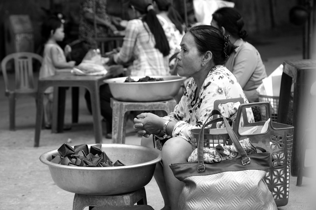 Vendeuse-de-sucreries-cu-lao-cham.jpg