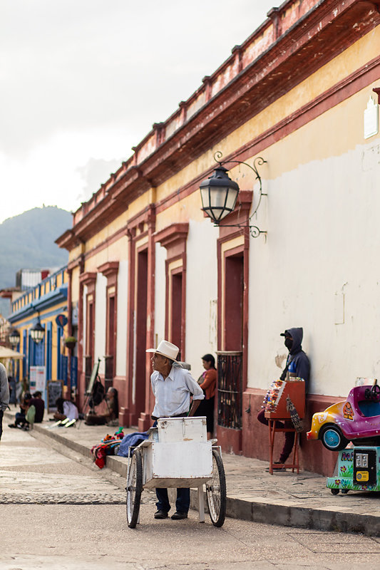 vendeur-san-cristobal-de-las-casas2.jpg