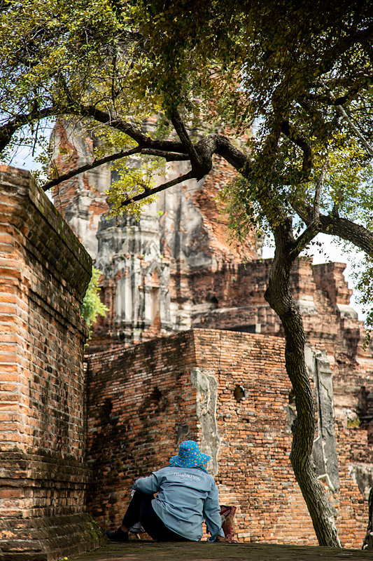 ayutthaya-travailleuse.jpg
